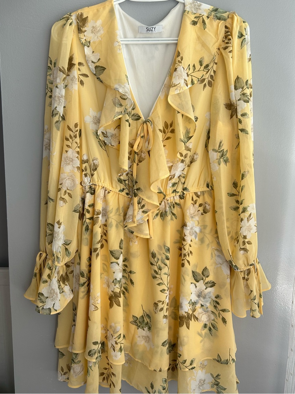 Suzy Yellow Floral Ruffle V-Neck Dress - Picture 3 of 12